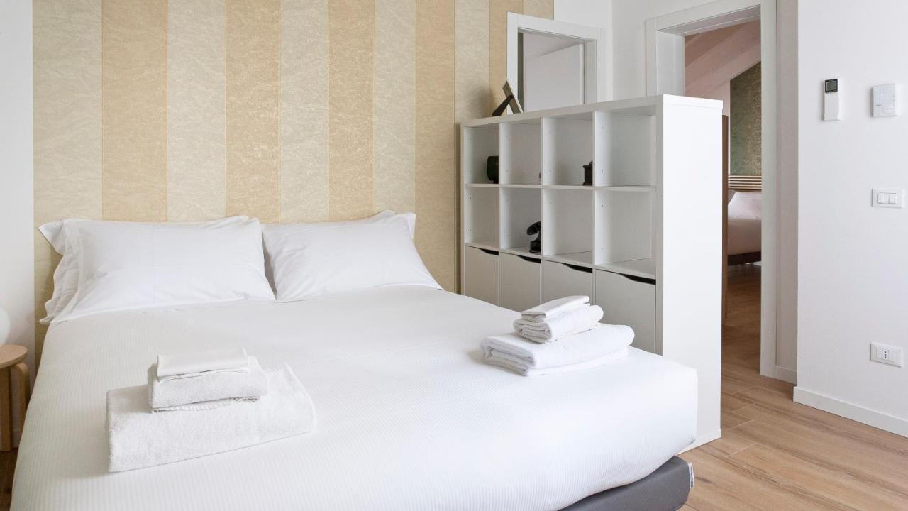 Italianway-Caretto Apartment Milan Bagian luar foto