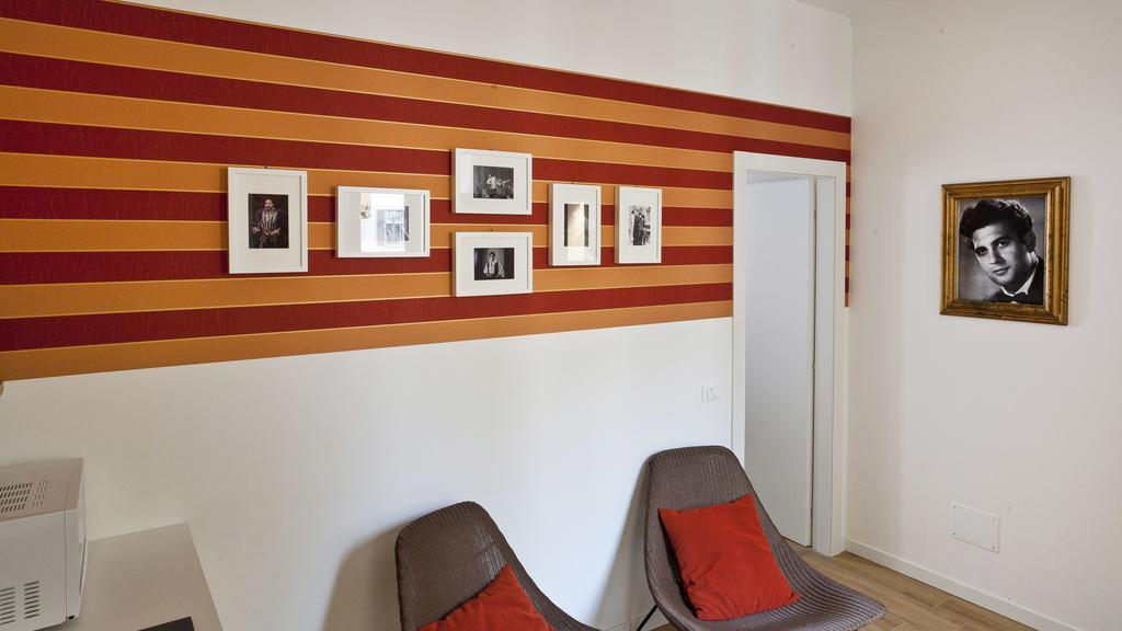 Italianway-Caretto Apartment Milan Bagian luar foto