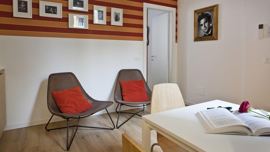 Italianway-Caretto Apartment Milan Bagian luar foto